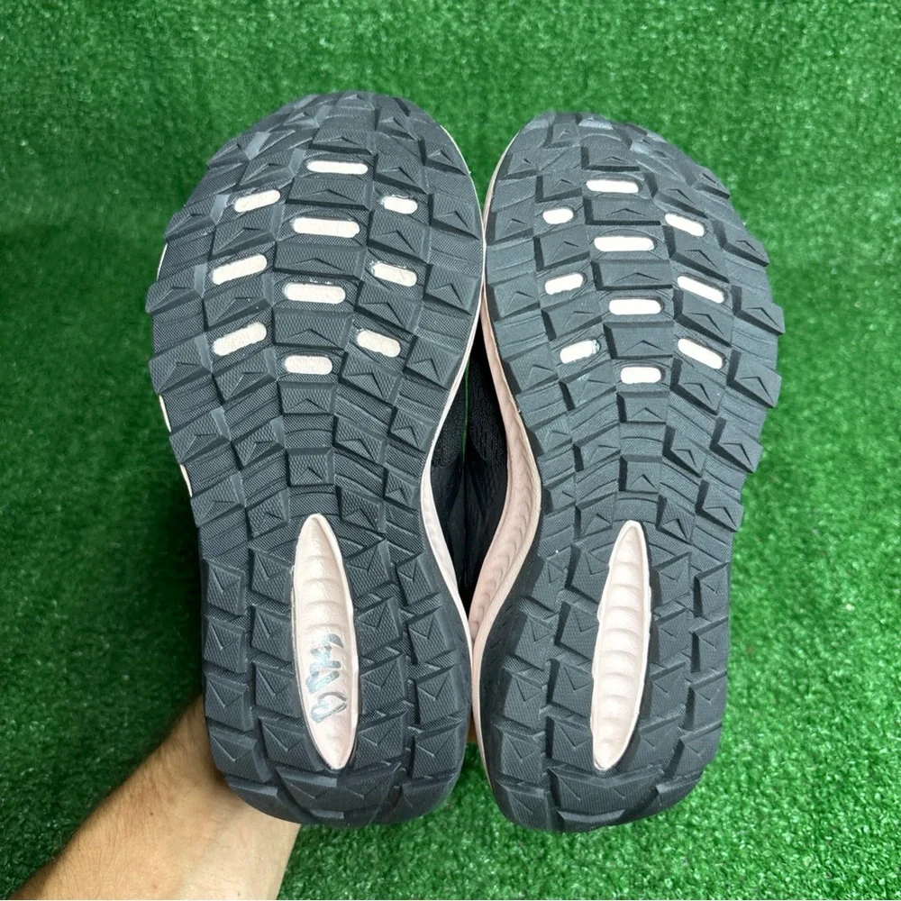 New Balance Womens Wtntrlb5 Black Hiking Shoes Size 6 - NEW‎